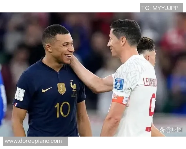 足球明星畅谈职业生涯与梦想成就的独家对话采访视频